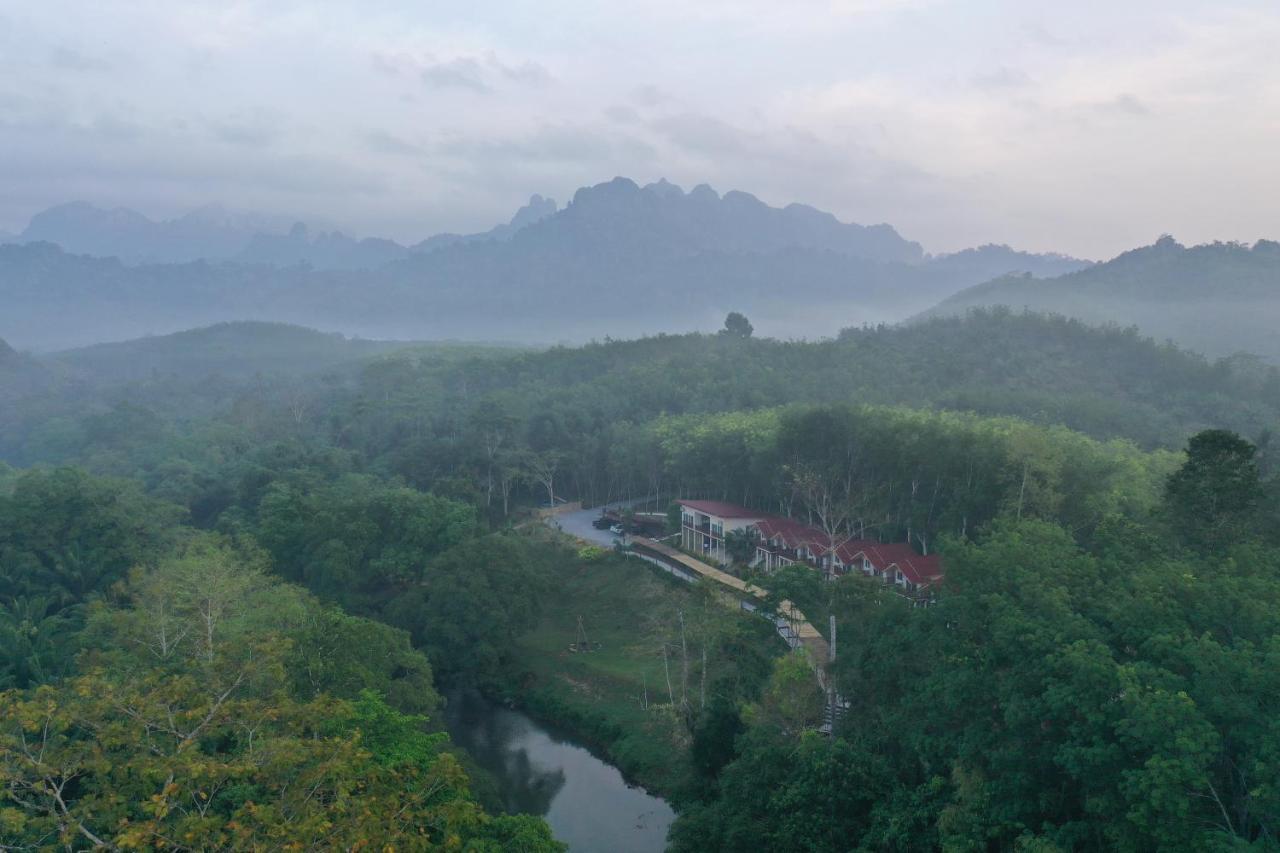 Khao Sok River Home Resort Khao Sok National Park Buitenkant foto